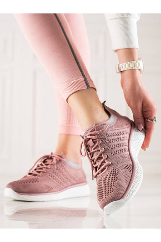 ŠNĚROVACÍ SPORTOVNÍ BOTY 