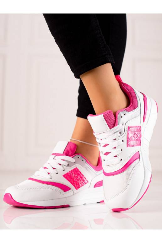 CASUALOVÉ SPORTOVNÍ BOTY 