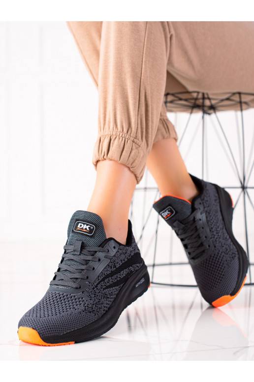 Sportovní boty na platformě DK