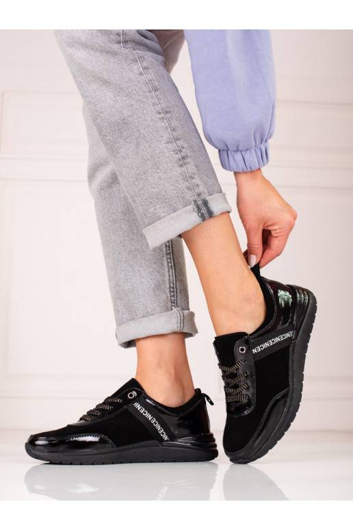 Černé sportovní boty Shelovet z přírodní kůže