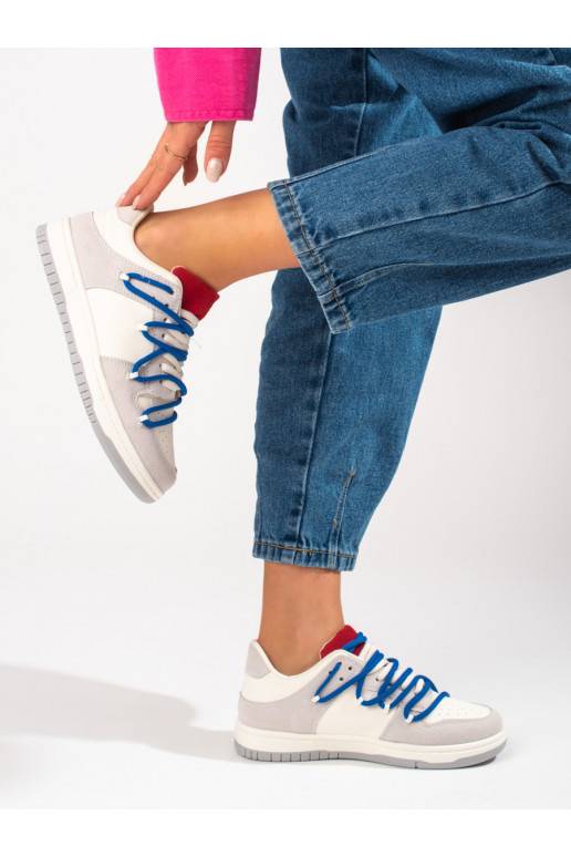 Sportovní boty Shelovet s modrými tkaničkami