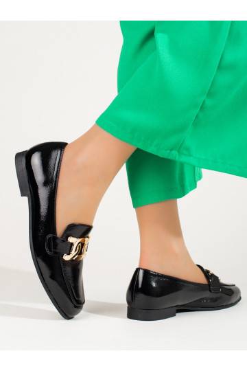 Lakované černé dámské boty s řetízkem Shelovet 2