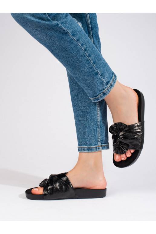 Dámské černé ploché pantofle Shelovet