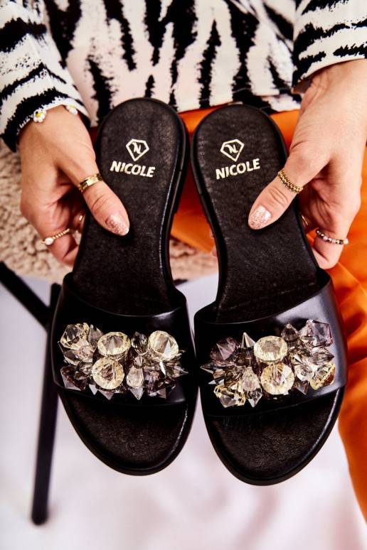 Juodos spalvos šlepetės Nicole su... Juodos spalvos šlepetės Nicole su...