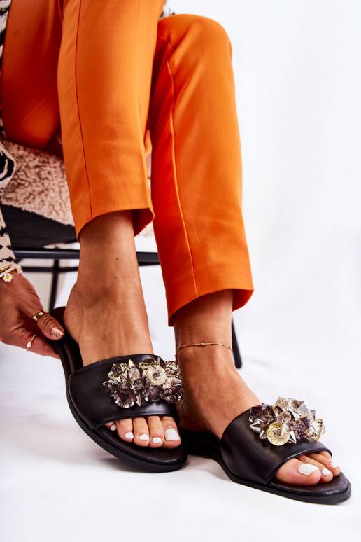 Juodos spalvos šlepetės Nicole su... Juodos spalvos šlepetės Nicole su...