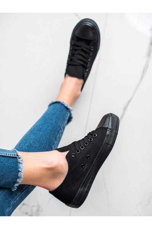 Klasické černé tenisky Shelovet