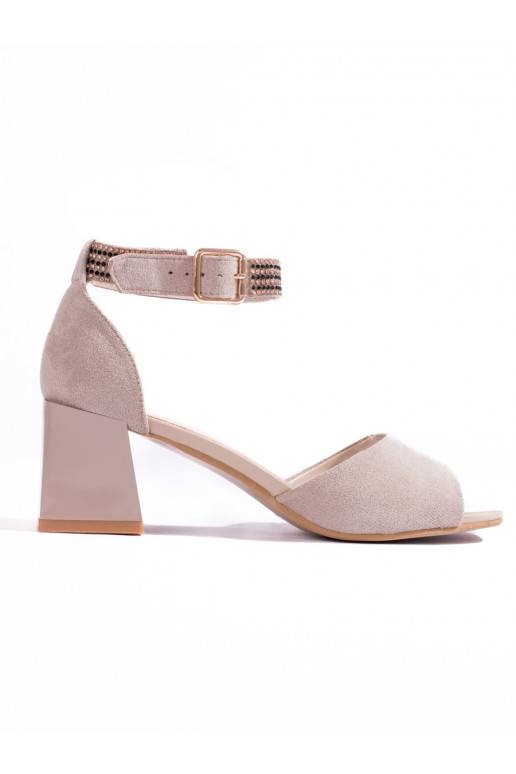 Béžové dámské sandály na nízkém podpatku Shelovet