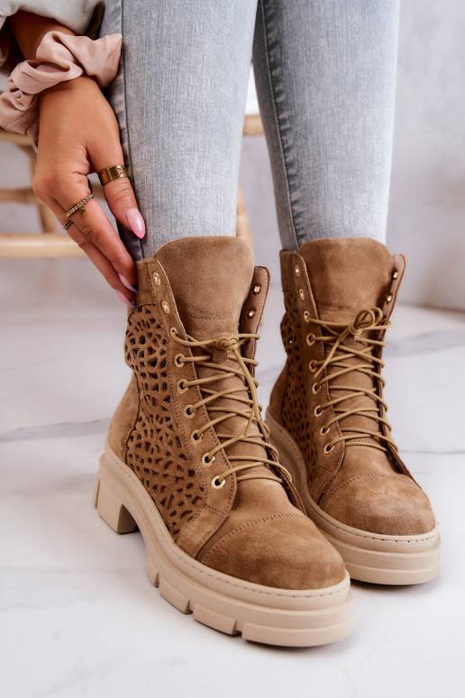 Prolamované kotníkové boty v semišově... Prolamované kotníkové boty v semišově...