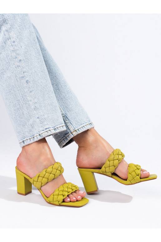 Zelené pletené pantofle na sloupku Shelovet