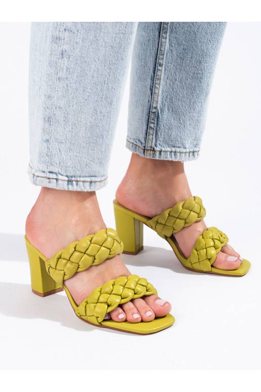 Zelené pletené pantofle na sloupku Shelovet