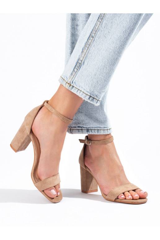 Béžové semišové sandály na podpatku Shelovet