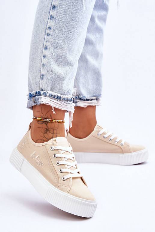 Pohodlné volnočasové boty na... Pohodlné volnočasové boty na...