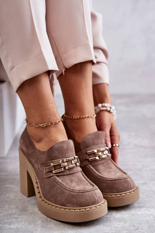 Béžové semišové kozačky na velkém... Béžové semišové kozačky na velkém...