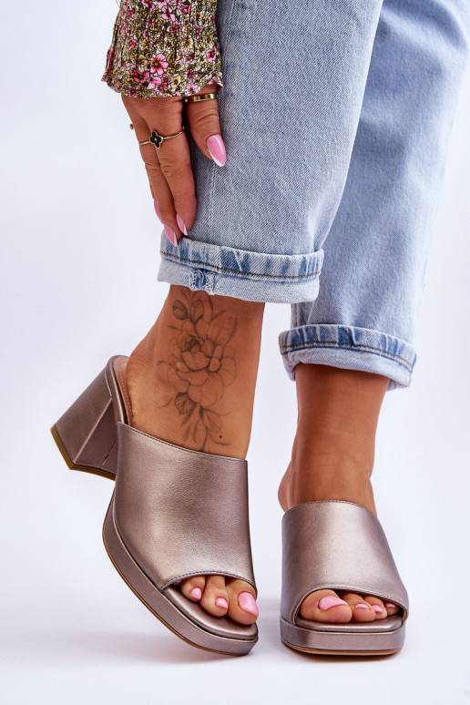 Modní pantofle na patku Sergio Leone