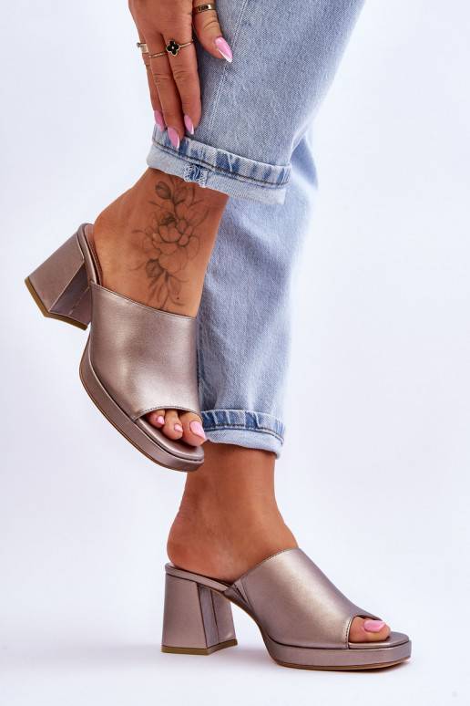 Modní pantofle na patku Sergio Leone