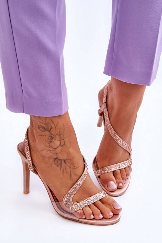 Sandály elegantní styl s podpatky... Sandály elegantní styl s podpatky...