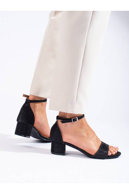 Elegantní sandály na nízkém podpatku Shelovet černé