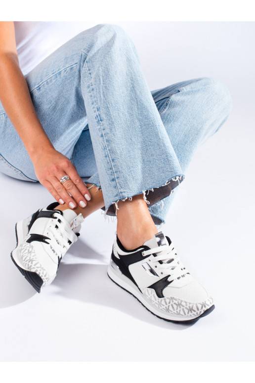 Sportovní bílo-černé dámské boty Shelovet