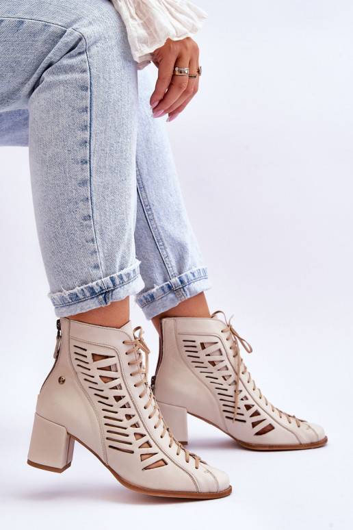 Dámské prolamované kotníkové boty ve...