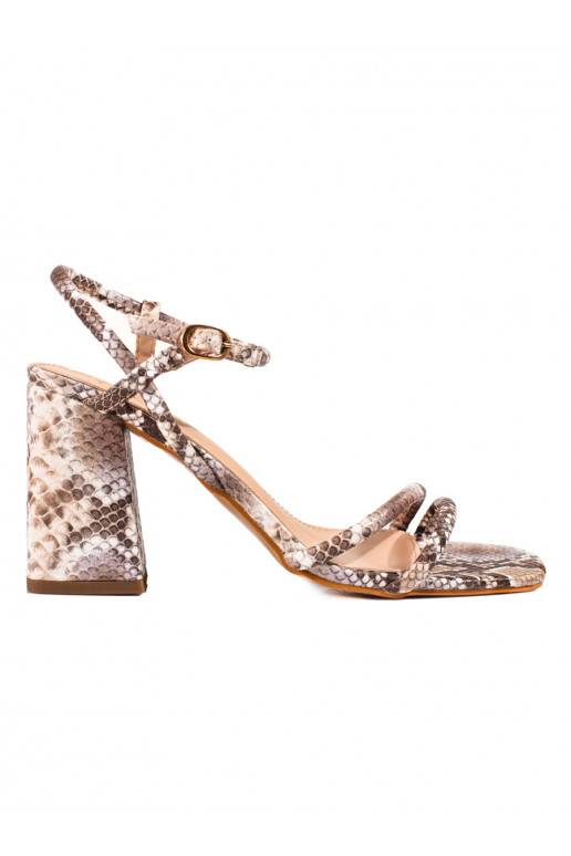 Sandálky s širokým podpatkem Vinceza