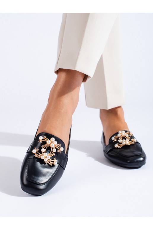 Černé dámské mokasíny se zlatou ozdobou Shelovet