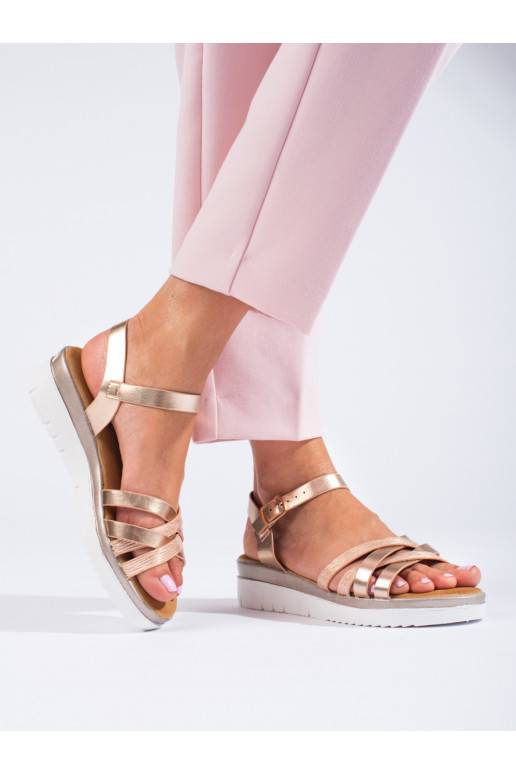 Dámské sandály s malou platformou... Dámské sandály s malou platformou...