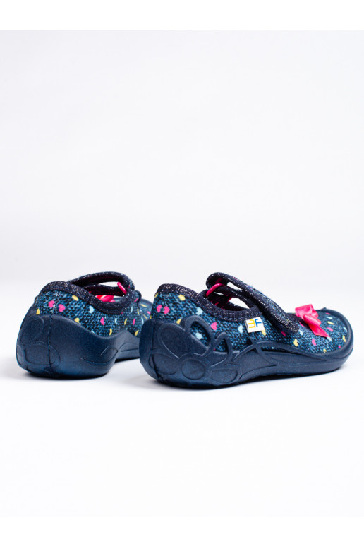 Bačkory pro holky na suchý zip se srdíčky 3F