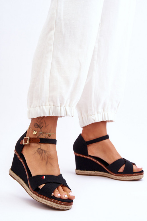 Černé sandály na platformě Janet Černé sandály na platformě Janet