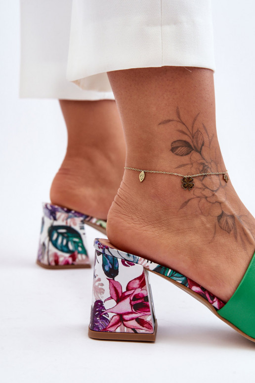 Zelené kožené pantofle Boty s podpatky Zelené kožené pantofle Boty s podpatky