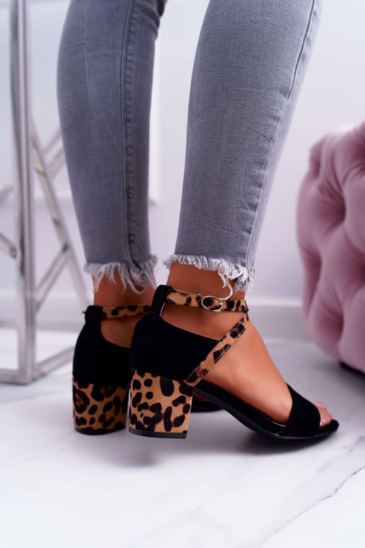 Dámské sandály na vysokém podpatku Lu... Dámské sandály na vysokém podpatku Lu...