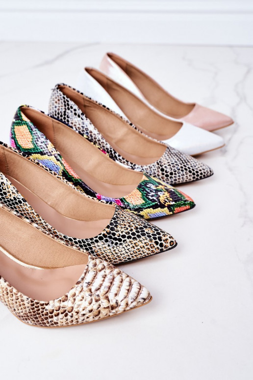 Aukso spalvos bateliai Shoes su... Aukso spalvos bateliai Shoes su...