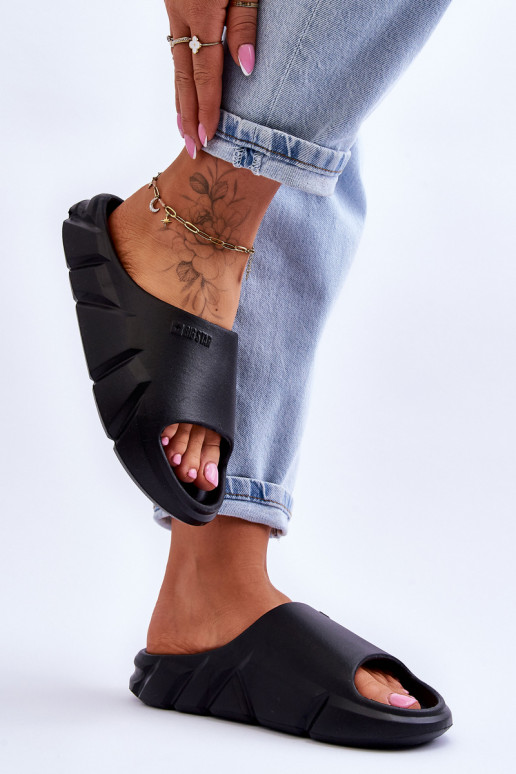 Lengvos šlepetės Big Star  juodos... Lengvos šlepetės Big Star  juodos...