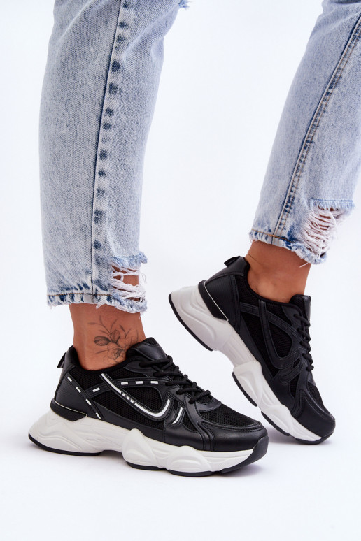 Moteriški sportbačiai juodos spalvos... Moteriški sportbačiai juodos spalvos...