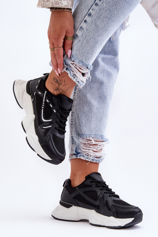 Moteriški sportbačiai juodos spalvos... Moteriški sportbačiai juodos spalvos...