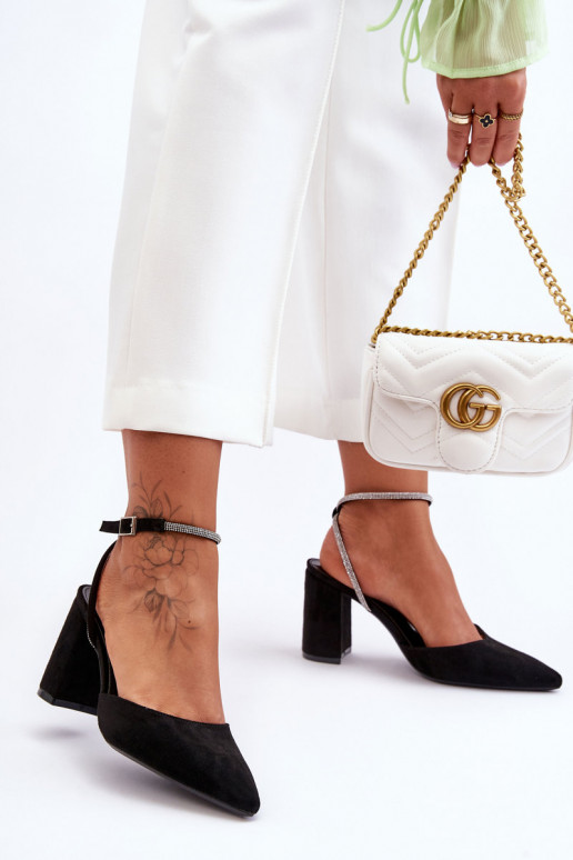 Zomšiniai bateliai juodos spalvos Lirosa