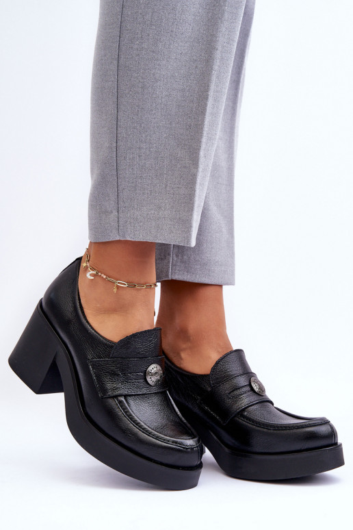 Batai  su kulniukais juodos spalvos...