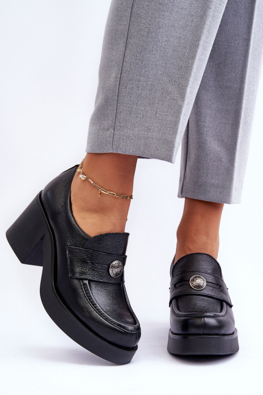 Batai  su kulniukais juodos spalvos...