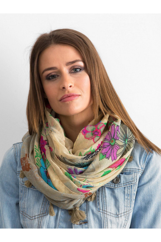 Béžový šátek s květinovým vzorem